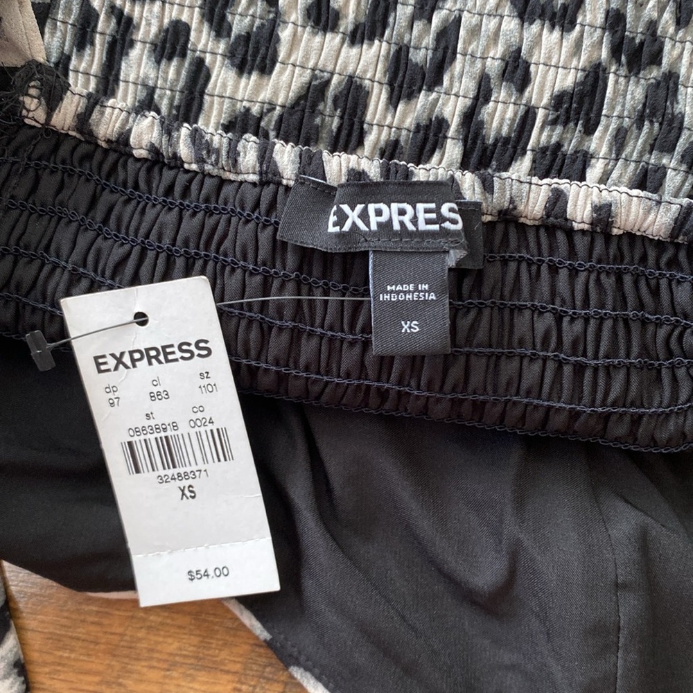 Express Top - Picture 5 of 6